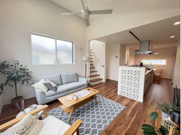 約17.9帖のリビング