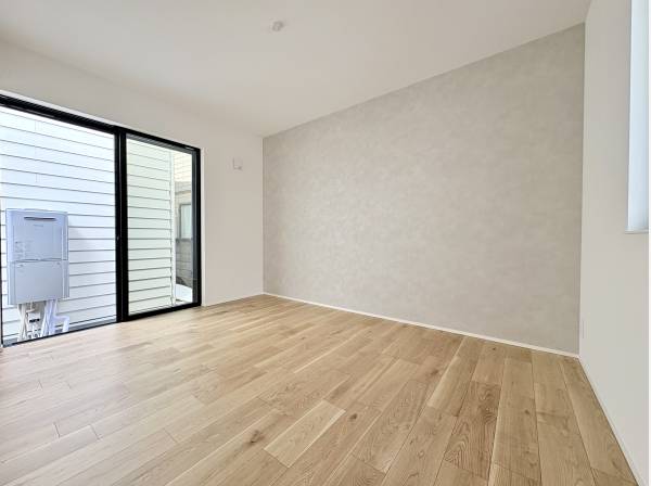 約7帖ある1階の洋室ウォークインクローゼット付き