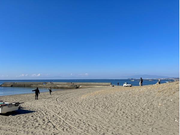 海岸まで徒歩8分 (約640ｍ)