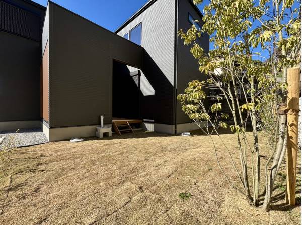 お庭も素敵ですね