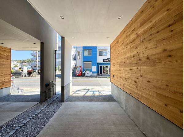 ハイルーフ車対応のビルトインガレージ