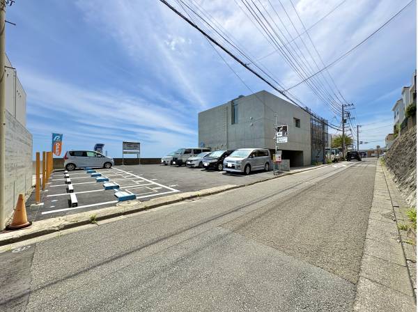 整形地の98坪。素敵な間取りを設計士と共にお考えください