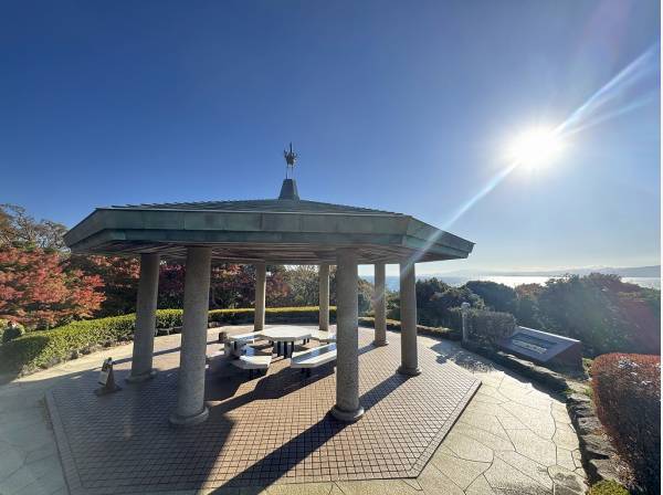 大磯城山公園まで徒歩13分（約1km）