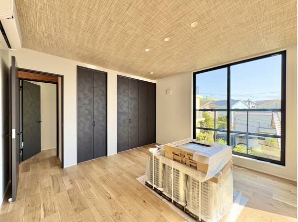 収納も余裕を持った設計になっております