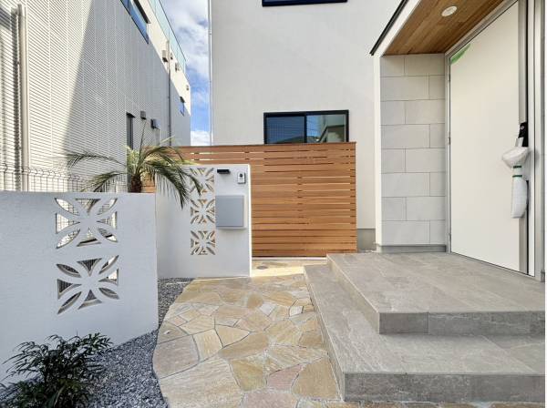 アプローチがおしゃれですね