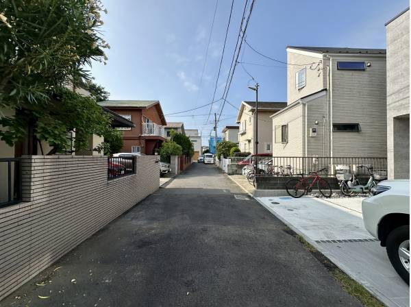 前面道路 幅員約4m