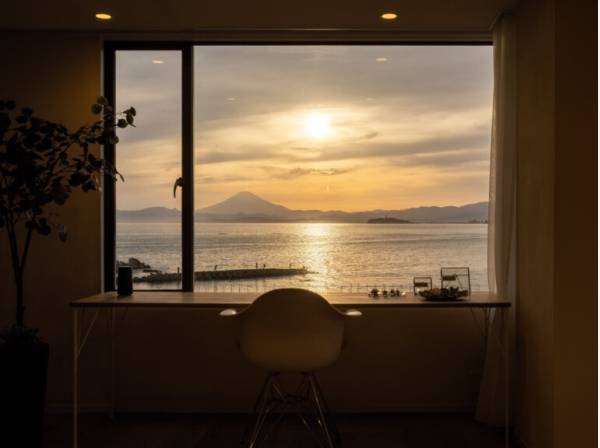 サンセットタイムは息を飲む夕日をご覧頂けます