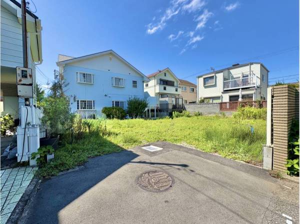 周囲落ち着いた住宅街