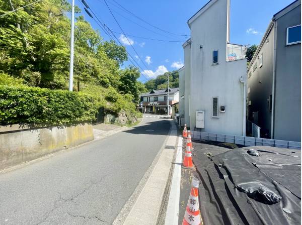 前面道路は約4.6ｍあります
