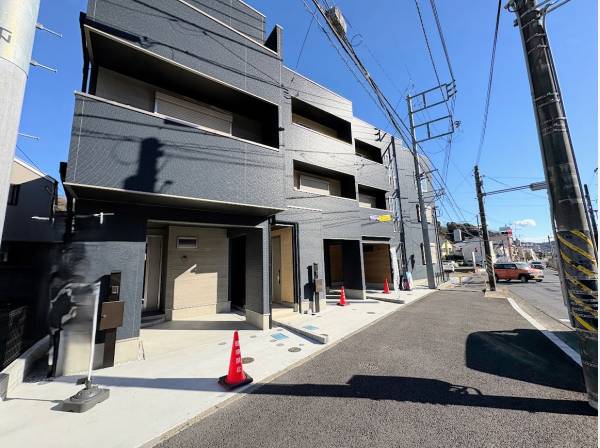 逗子駅まで徒歩圏内