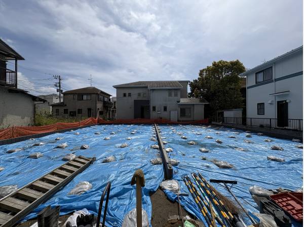 整形地の全2区画の販売です。
