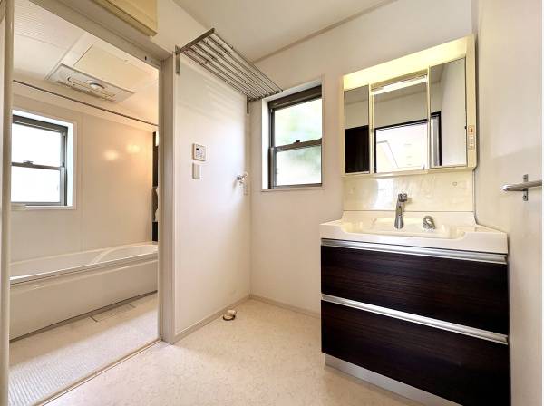 パウダールーム