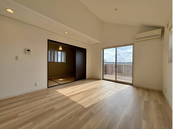 日当たり良好なリビングです。