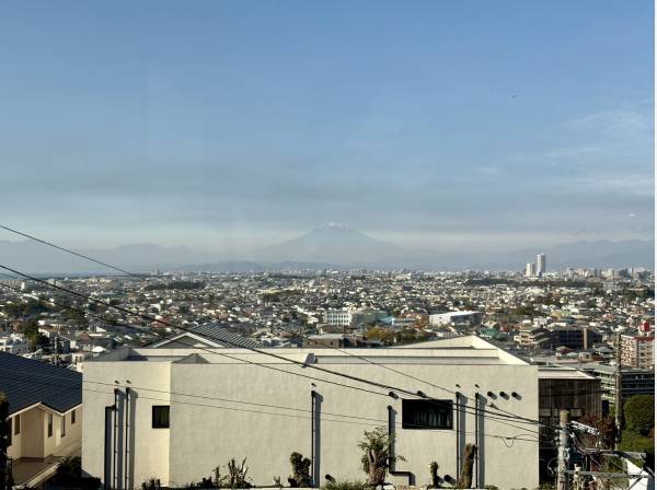 LDKから望む富士山は絵画のようです