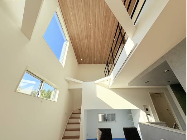 開放感のある明るい室内