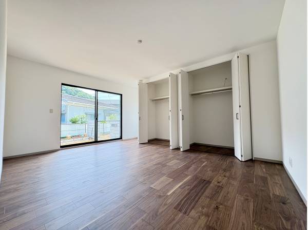 お部屋は８部屋ございます