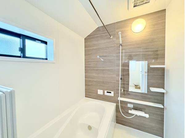 ゆったり疲れを癒すバスルーム