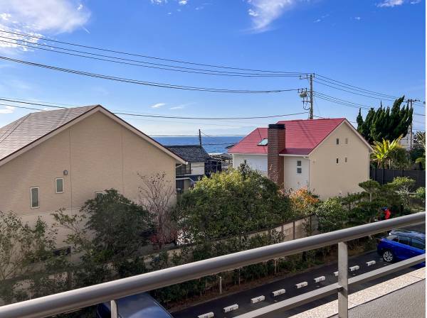 1階ながらこの目線の高い眺望は嬉しいですね