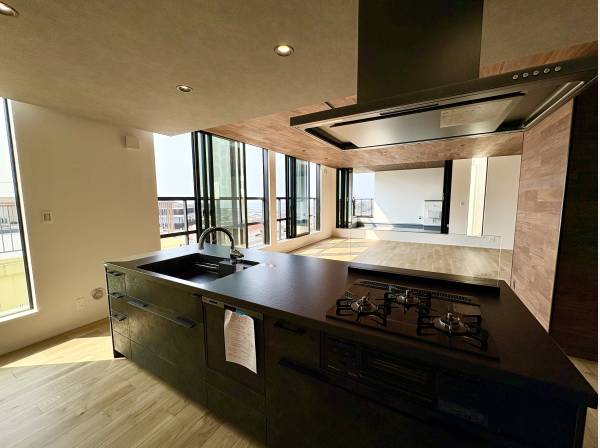 キッチンからでも海を望むことができます！