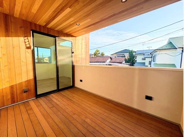 インナーバルコニーで開放的！