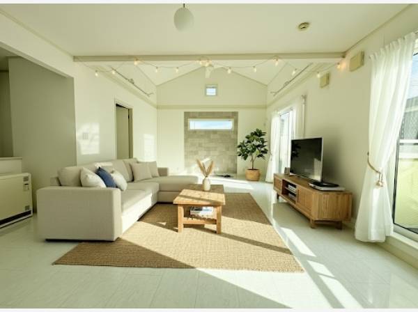 LDKは約24.6帖の開放的な空間(家具家電はイメージです。)