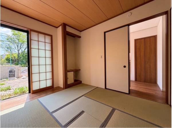 和室の押入から洋室のクローゼットまで、用途に合わせた収納が充実