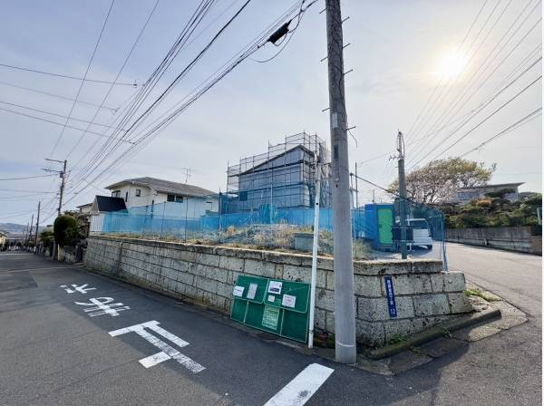 角地で開放的な現地