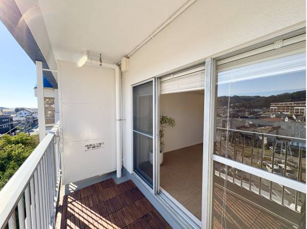 バルコニーは陽当たり、風通し良好！