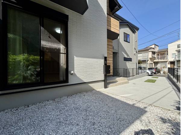 なにかできそうなお庭スペース