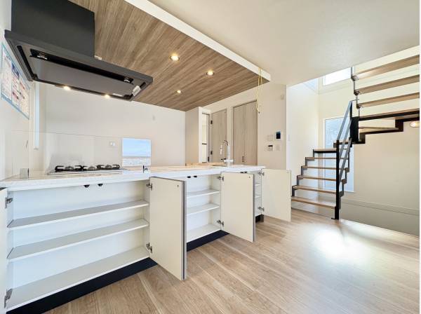 収納スペースが多いのも嬉しいポイントです♪