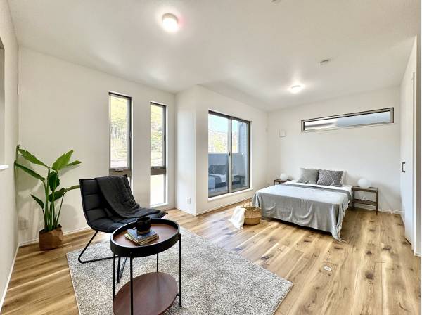 主寝室はゆとりの広さ