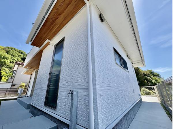 家の周りには何か所か水道がありますから便利です！