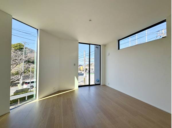 2階LDKからは海を眺望することができます