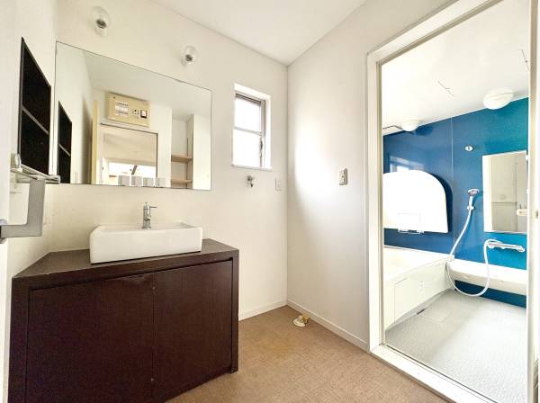 造作洗面台のパウダールーム