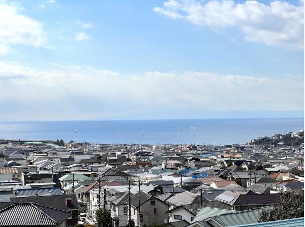 広角撮影ではなく実際の海の見え方です