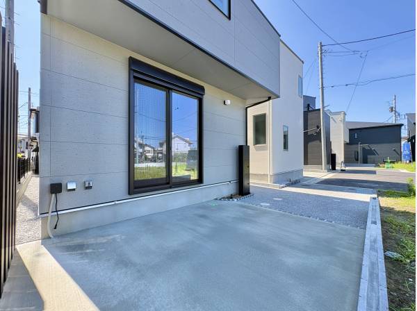 室内から直接出入りできるゆとりある外空間