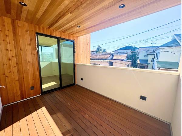 インナーバルコニーで開放的！