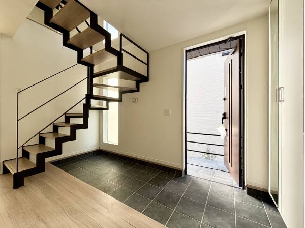 ゆとりがある階段スペース