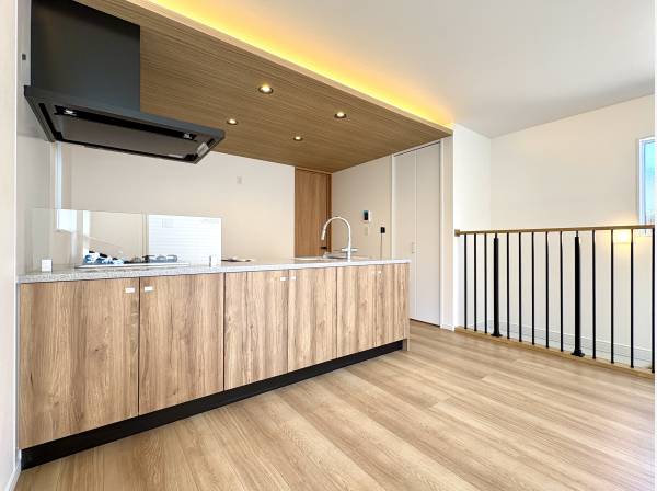 開放的なオープンキッチン