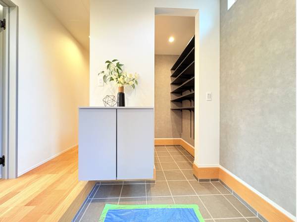 広々玄関ホール