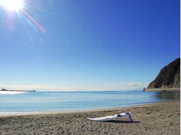 海まで徒歩7分（約550m）