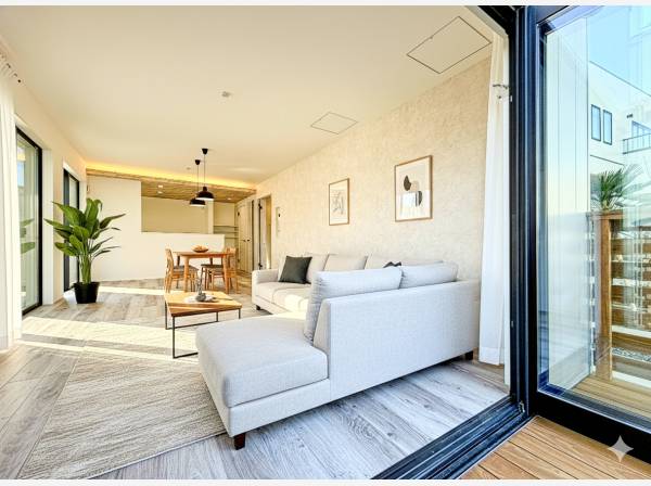 ＬＤＫは約19.5帖。（※家具類は生成ＡＩによるイメジ画像です）