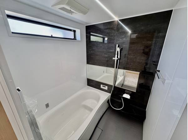 お風呂で鳥の声を聴きながらゆっくりできそうです。