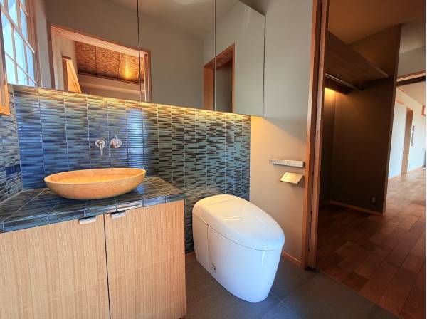 寝室から繋がる動線に優しさを感じます。