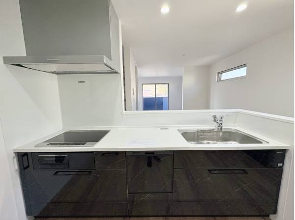 対面式IH付きキッチン
