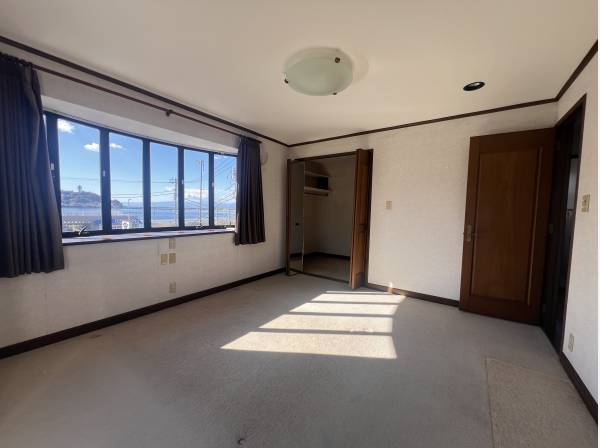 居室も広々しております