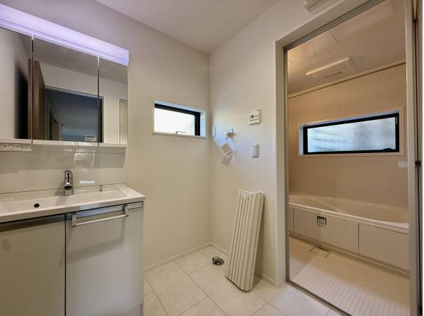 サニタリースペースと浴室