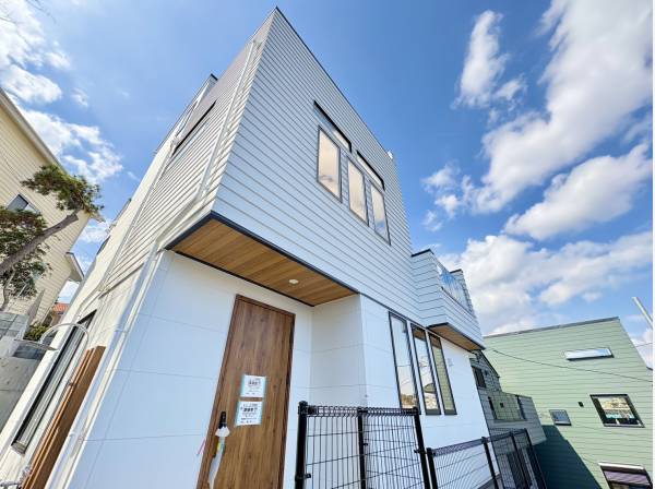 お気軽にお問い合わせくださいませ