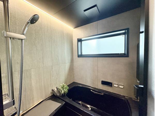 こだわりある内装。特別なバスタイムを