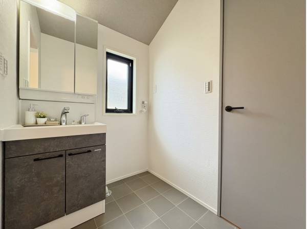 パウダールーム